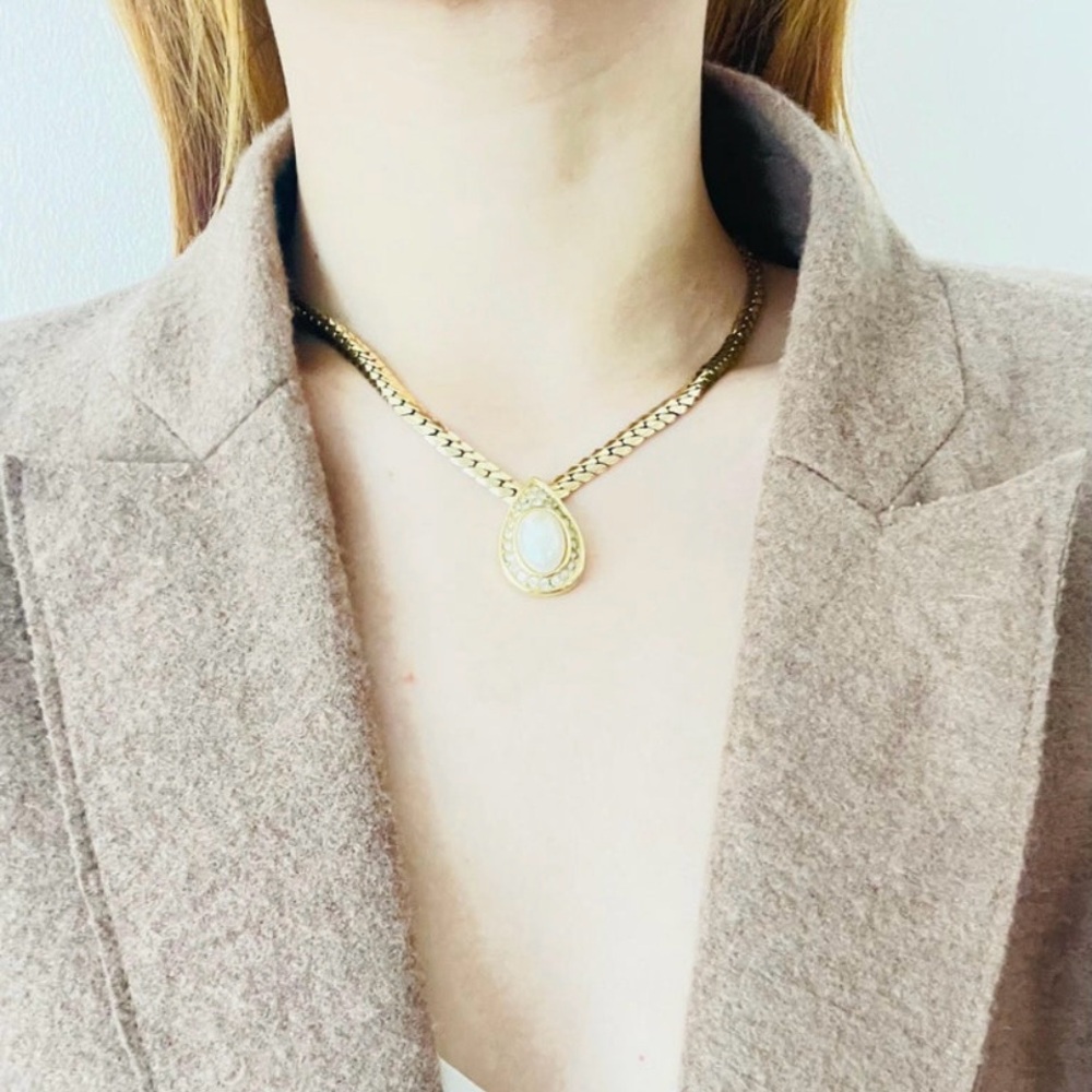 Christian Dior Necklace Gold Plate Pearl Oval Crystals Teardrop Designer Vintage - Picture 15 of 17